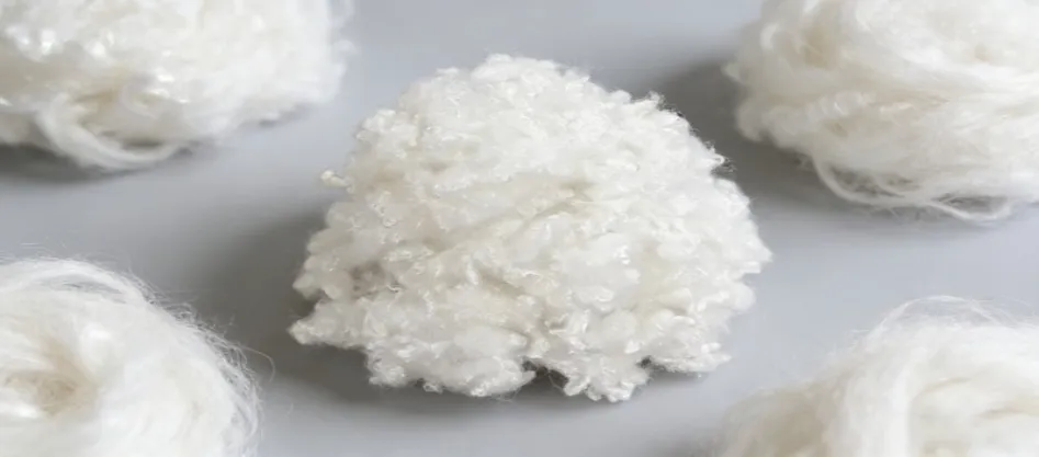 Πώς να καθαρίσετε παρθένες συζευγμένες ίνες